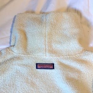 Vineyard vines NWOT funnel neck Sherpa